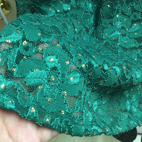 COPY - Green Sparkly Dress 👗 - Picture 4 of 4